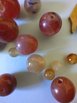 14 palline agata rossa/corniola varie misure