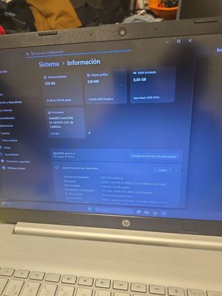 HP i5 10ª Gen 8GB RAM 256GB NVe Batería nueva!
