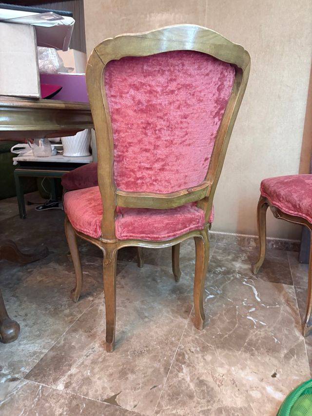 6 Sillas de comedor doradas y rosas