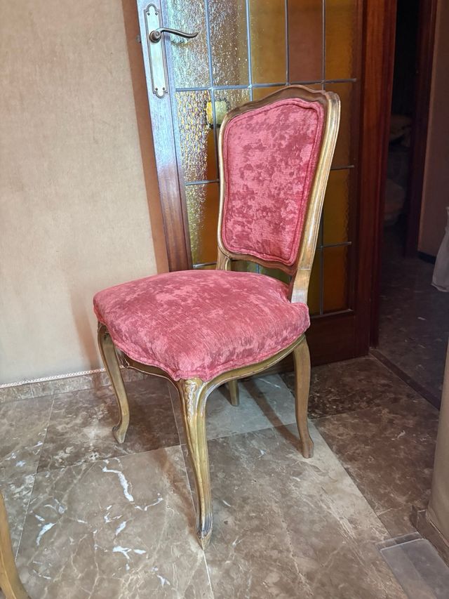6 Sillas de comedor doradas y rosas