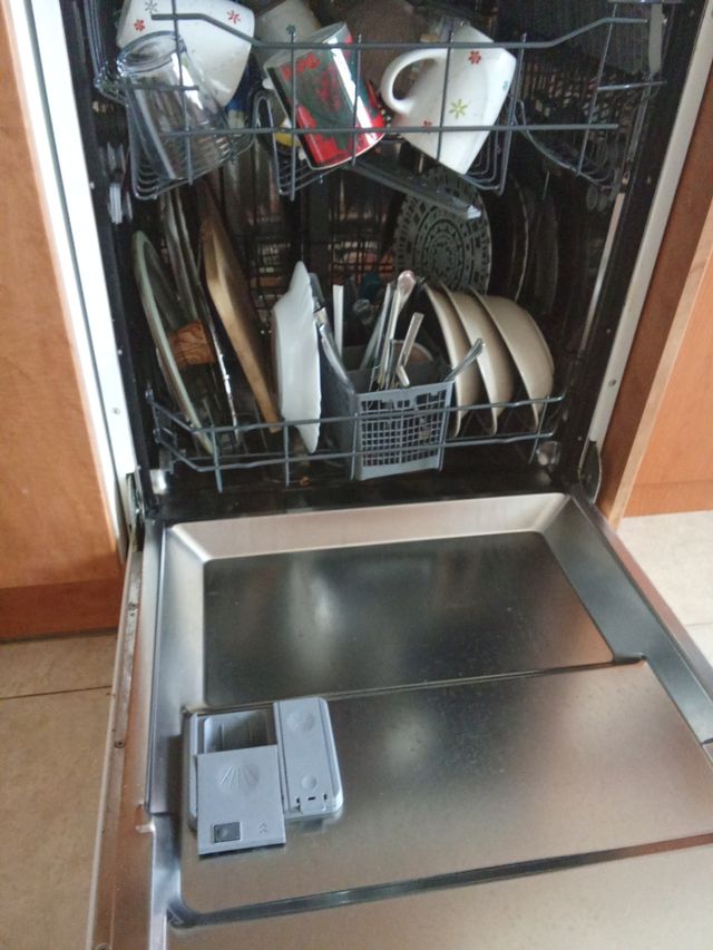 Lavavajillas SVAN - Poco Uso. Ven a recoger tu 