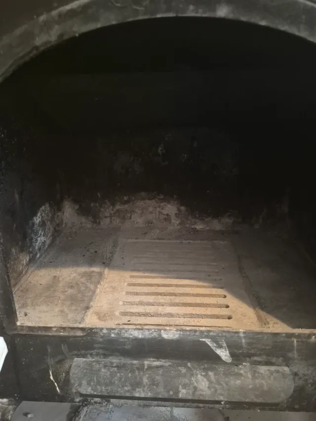 Estufa de leña con horno