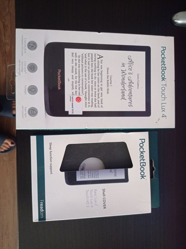 E-reader PocketBook Touch Lux 4 Preto