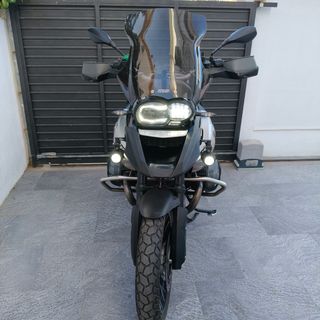 BMW R1200GS Triple Black 84300kms
Sep 2011