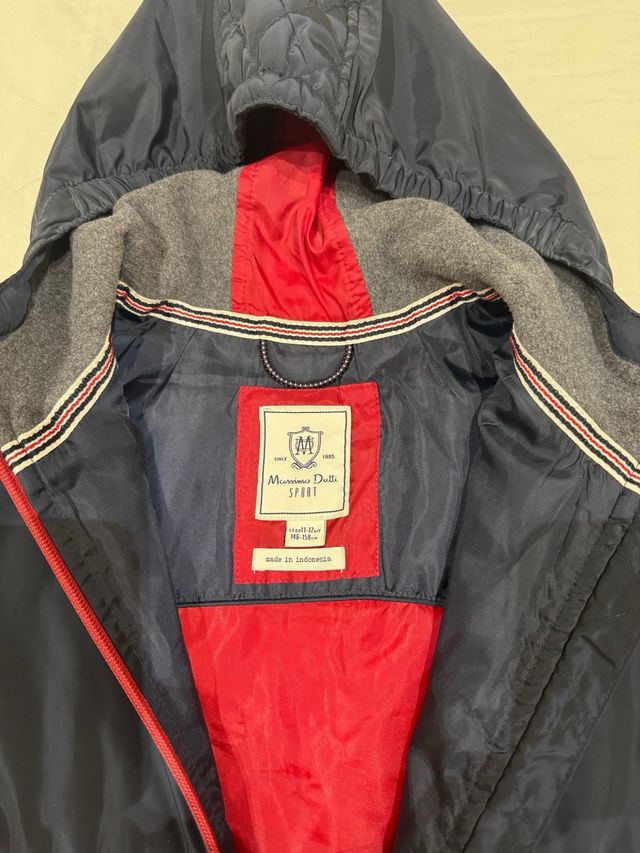 Cazadora Massimo Dutti con capucha