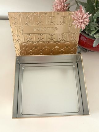 CAJA METÁLICA DORADA ALMACENAJE