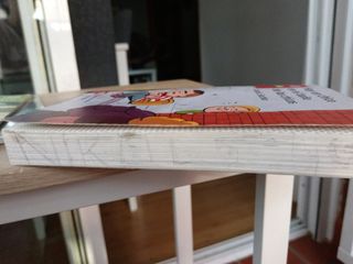 Hay un chico en el baño de las chicas (El Barco...