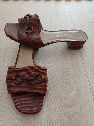 Sandalias UNISA Marrones