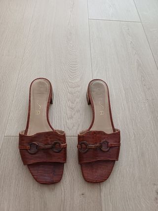 Sandalias UNISA Marrones