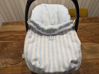 Maxi-Cosi Pebble Plus grupo 0 Silla de Coche+sopor