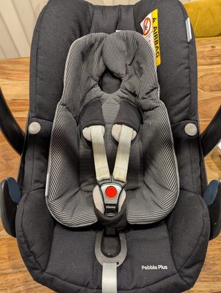 Maxi-Cosi Pebble Plus grupo 0 Silla de Coche+sopor