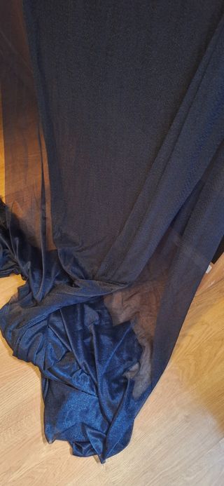 Cortinas azules y blancas de tela