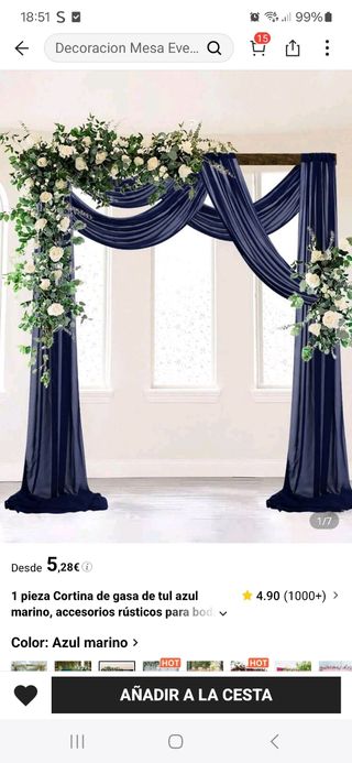 Cortinas azules y blancas de tela