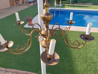 Lámpara de salón antigua de metal