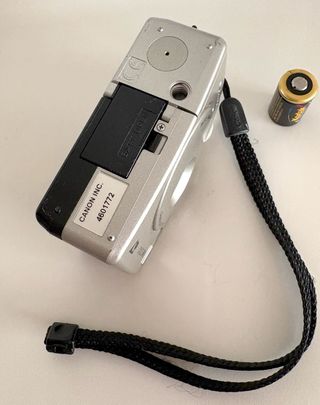 CÁMARA FOTOS CANON IXUS M-1