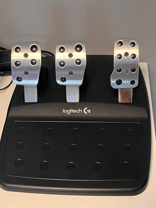 Volante y Pedales Logitech G29 PS4/PS5/PC