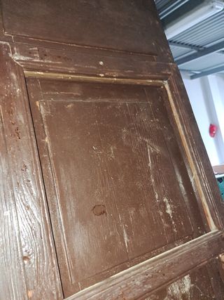 Puertas antiguas madera y contraventanas