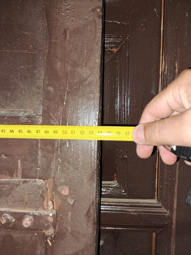 Puertas antiguas madera y contraventanas