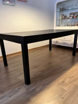Mesa y banco IKEA negro