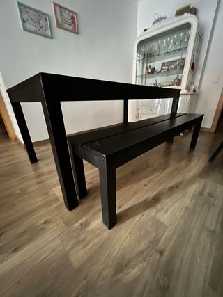 Mesa y banco IKEA negro