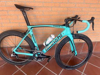 Bicicleta Bianchi Oltre XR4 2017