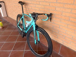 Bicicleta Bianchi Oltre XR4 2017