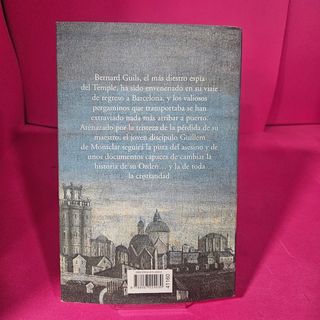Libro La Sombra del templario (Nuria Masot)