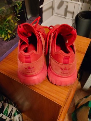 Zapatillas Adidas Hombre Talla 42.5 Rojas