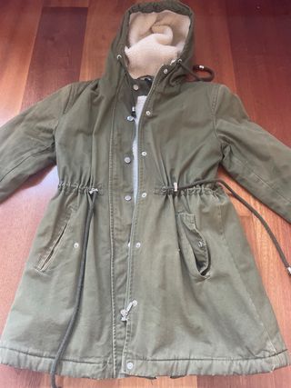 Abrigo verde militar con forro de borreguito
