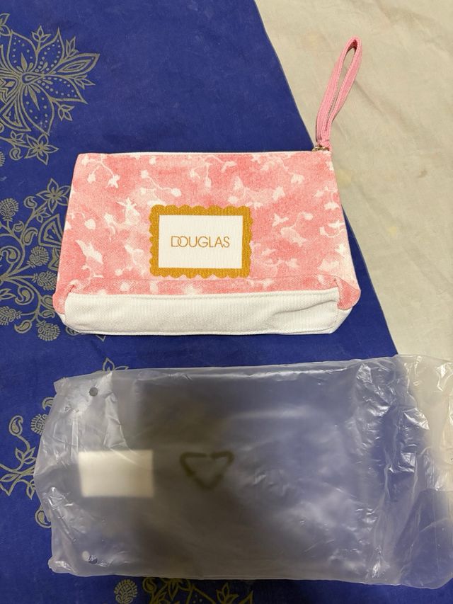 Neceser de maquillaje nuevo