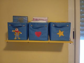Estantería infantil con 3 cajas de tela
