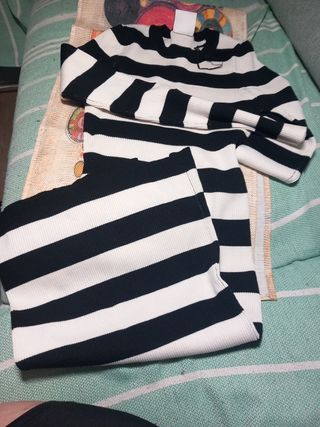 Vestido elástico rayas blanco y negro