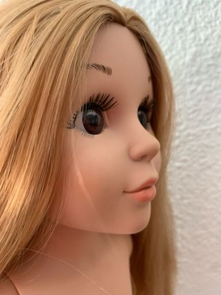 Lote 2 Muñecas Rubia y castaña