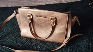 Bolso Michael Kors Dorado