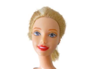 Muñecas estilo Barbie