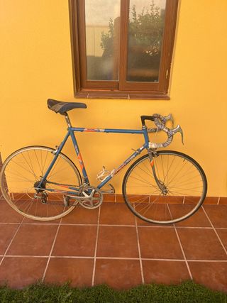 Bicicleta carretera retro BH