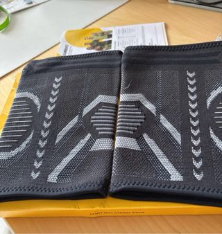 Ginocchiere ortopediche elasticizzate