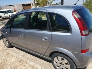 Opel Meriva 2004