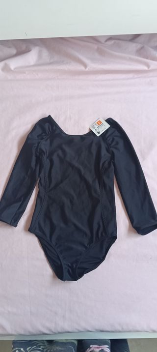 Maillot niña manga larga negro 6 años