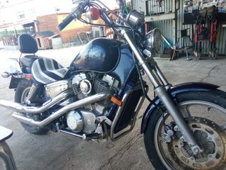 Honda Shadow 1100cc no tiene documentación