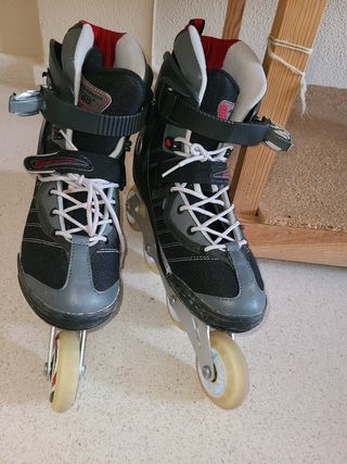 3 pares de Patines en línea rosas, lilas  y negros