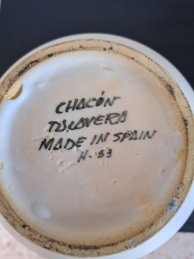 Jarrón de cerámica vintage con diseño