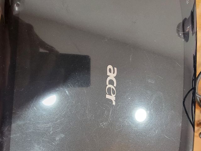 Portátil Acer Aspire 5720