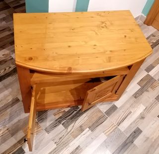 Mobiliario de salón de madera