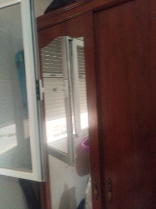 Armario de 4 puertas