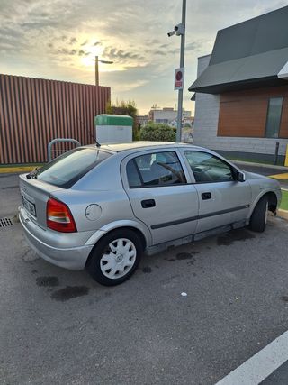 Opel Astra 2002