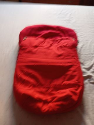 Saco para maxicosi rojo.