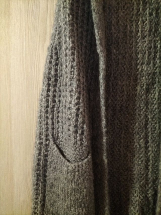 Cardigan smanicato lungo misto lana grigio