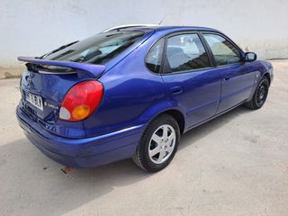 Toyota Corolla 2003