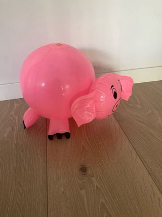 Maiali gonfiabili rosa
